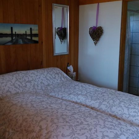 S'Husli Bed & Breakfast Embrach Bagian luar foto