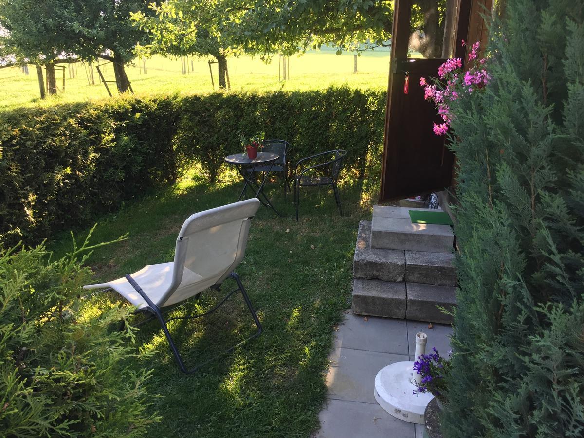 S'Husli Bed & Breakfast Embrach Bagian luar foto
